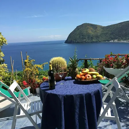 Case Mela Lipari (Isola Lipari)