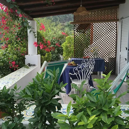 Mela * Lipari (Isola Lipari)
